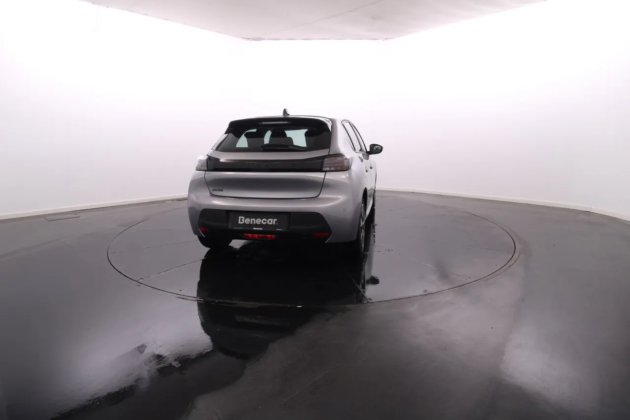 Peugeot 208 Gasolina 7 2024