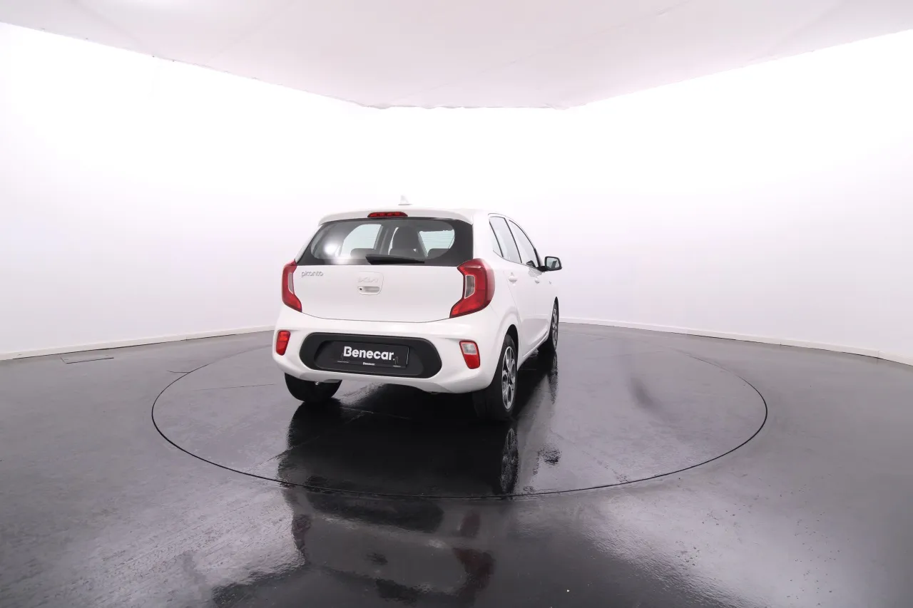 Kia Picanto Gasolina 7 2024