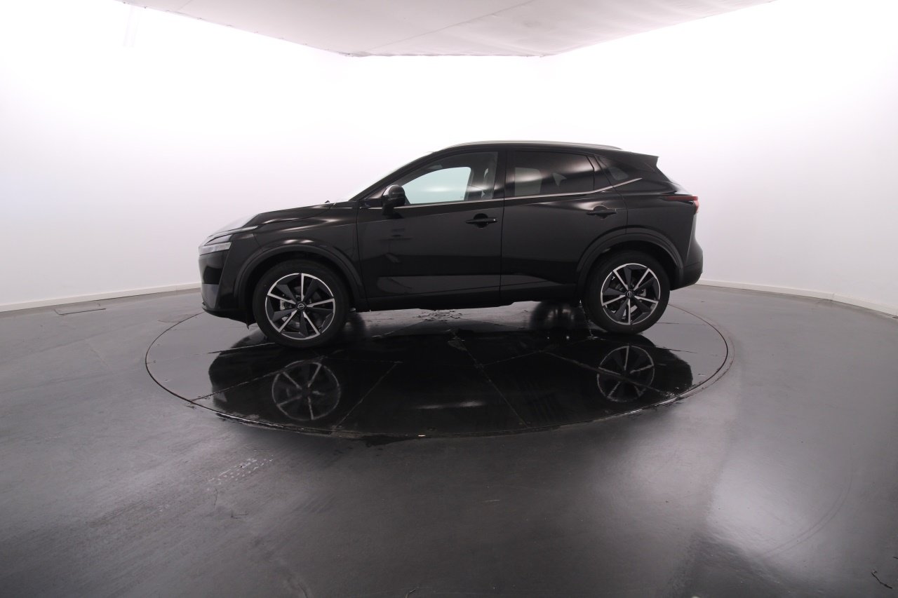 Nissan Qashqai Híbrido Gasolina 3 2025