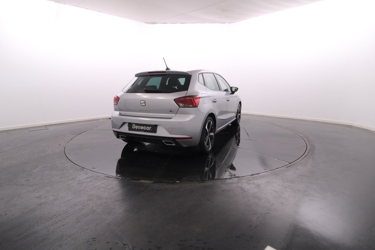 Seat Ibiza Gasoline 5 2023