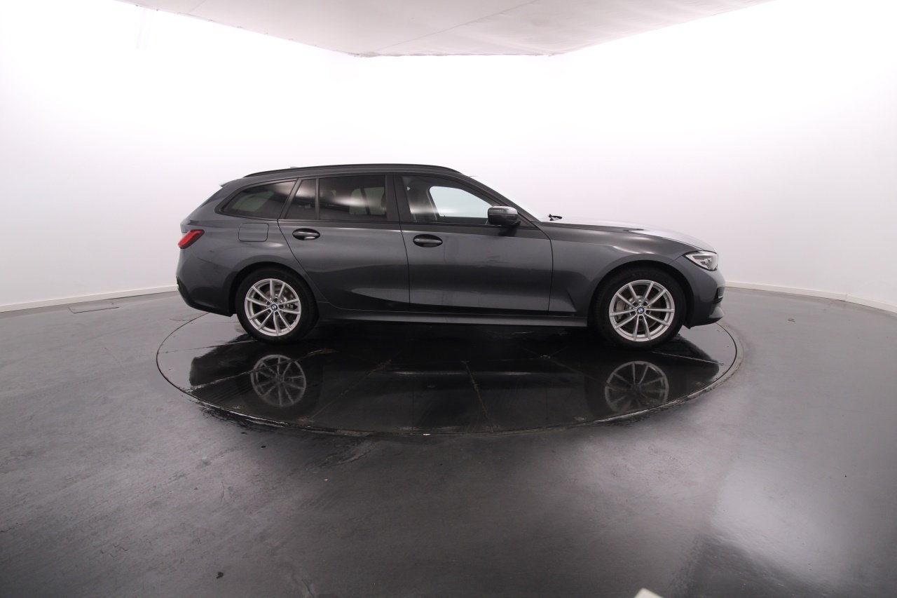 BMW Serie 3 - 330e Electric Gasoline 1 2021