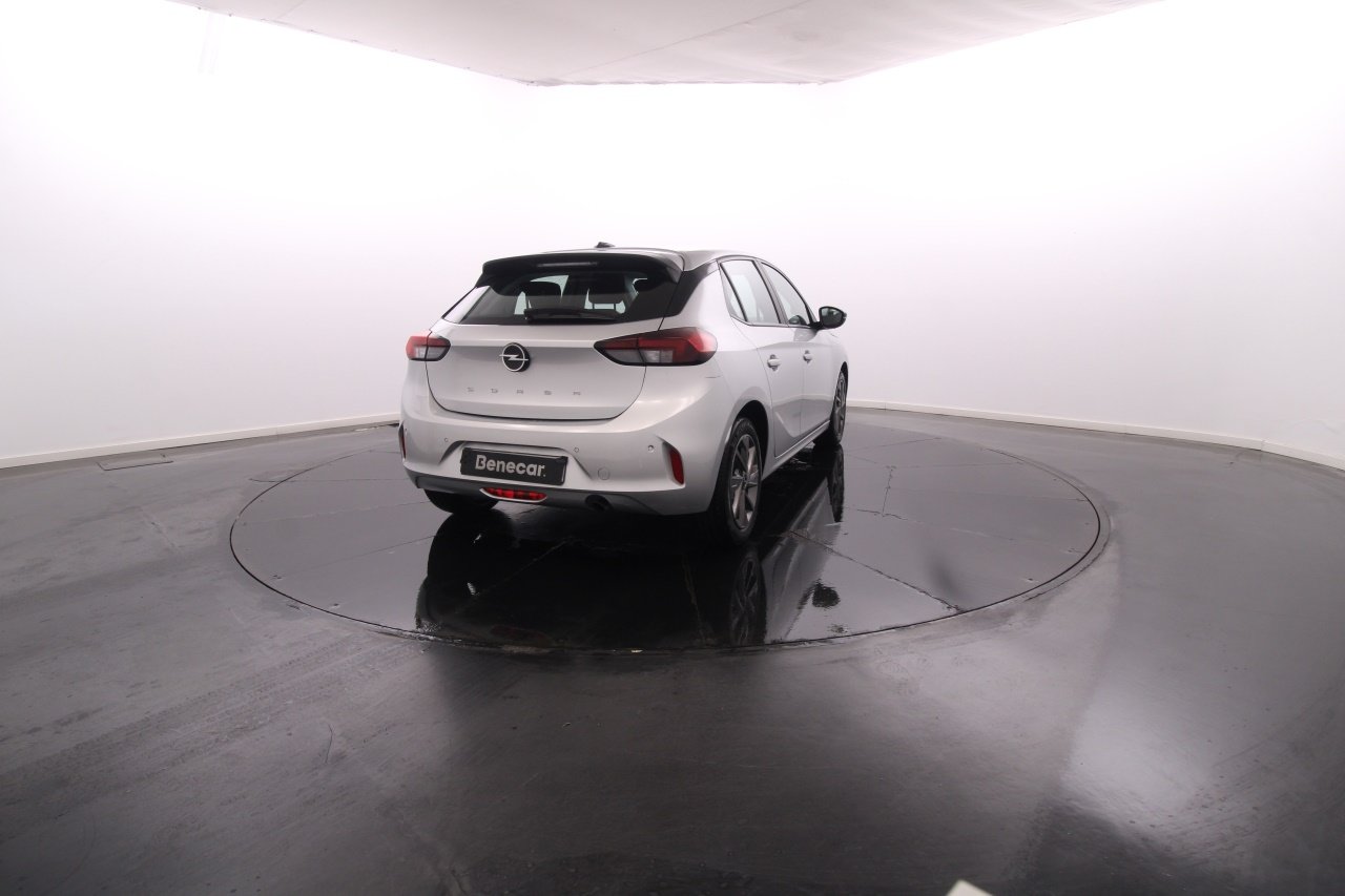 Opel Corsa Gasolina 3 2024