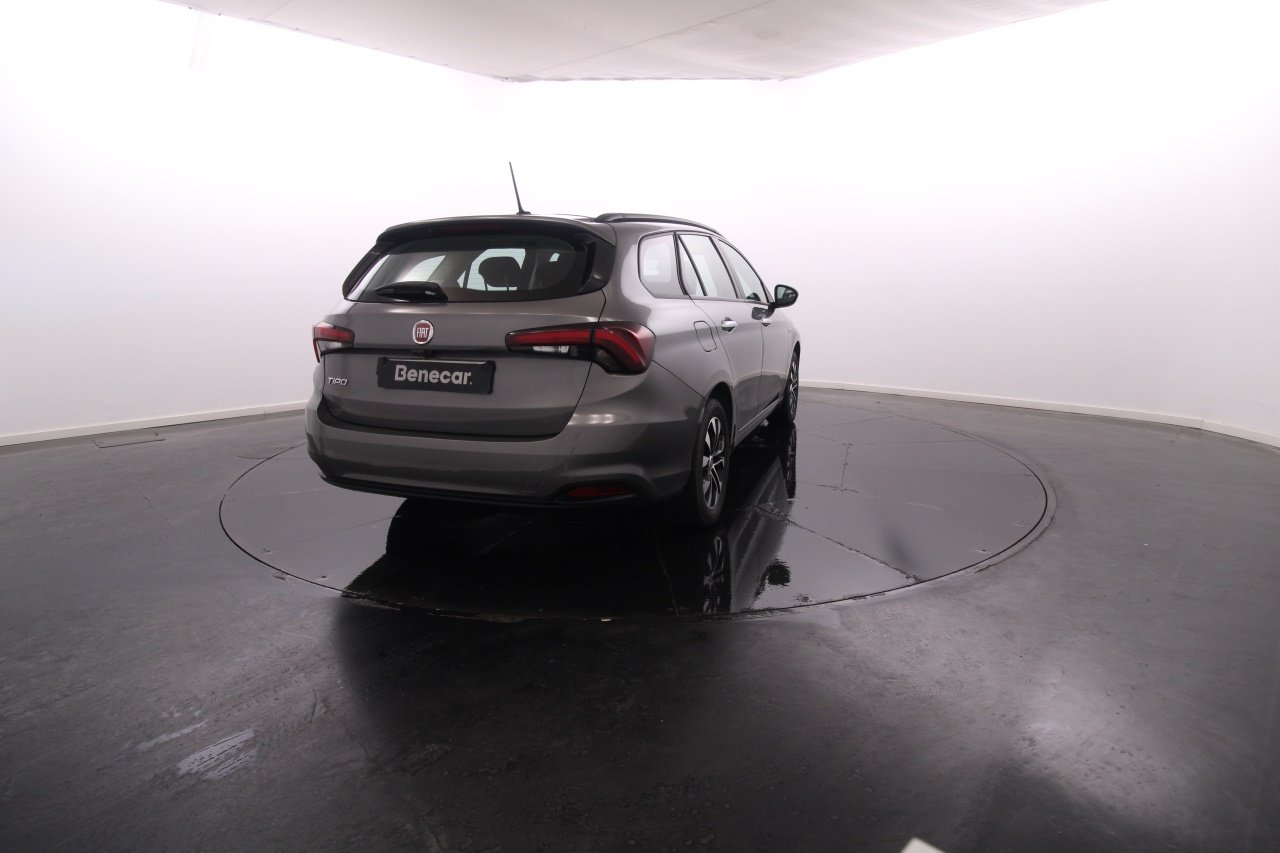Fiat Tipo Station Wagon Gasolina 7 2022