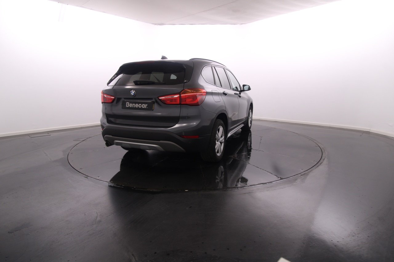 BMW X1 Diesel 6 2019