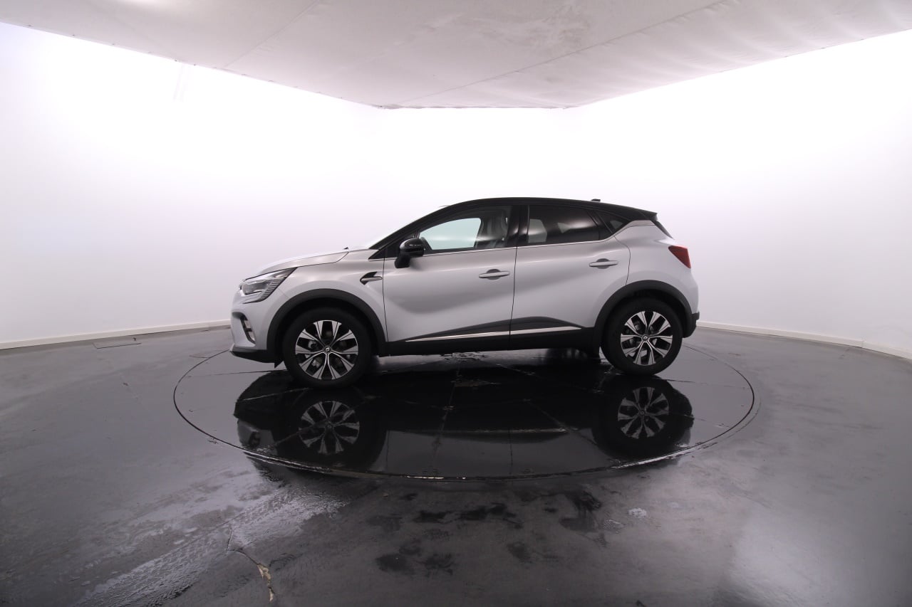 Renault Captur Gasoline 2 2023