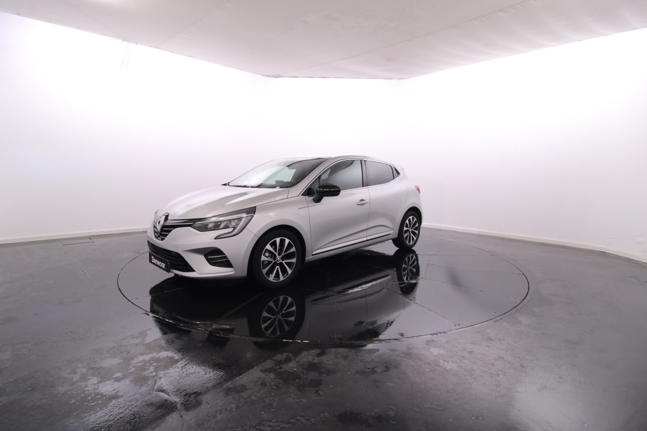 Renault Clio Gasoline 3 2023