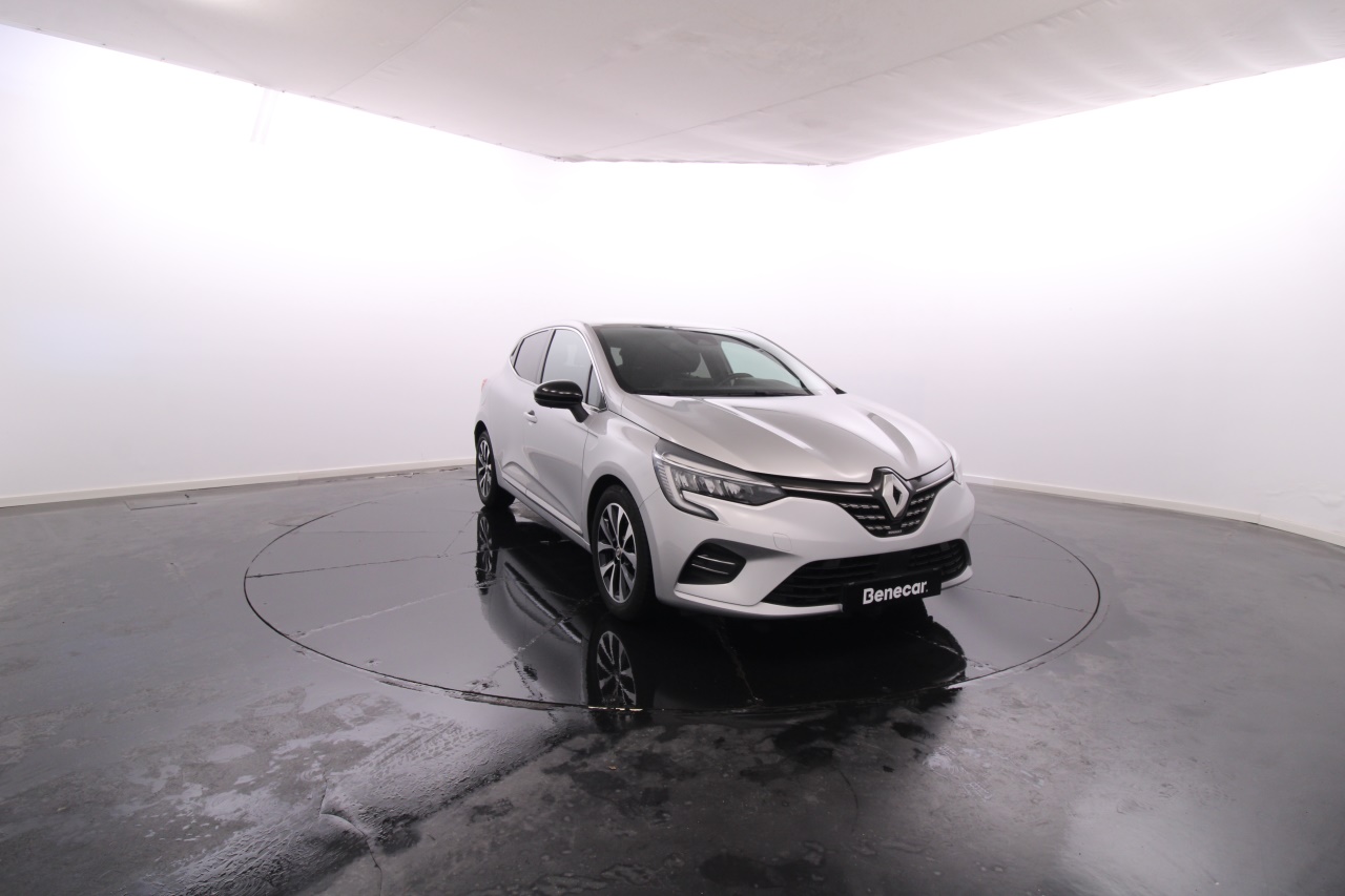 Renault Clio Gasoline 3 2023