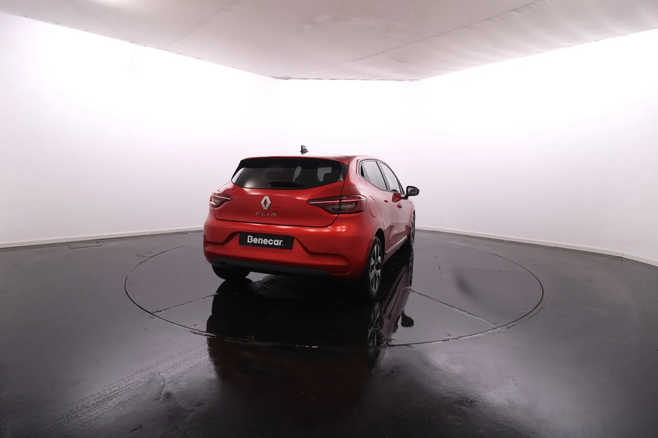 Renault Clio Gasolina 7 2023