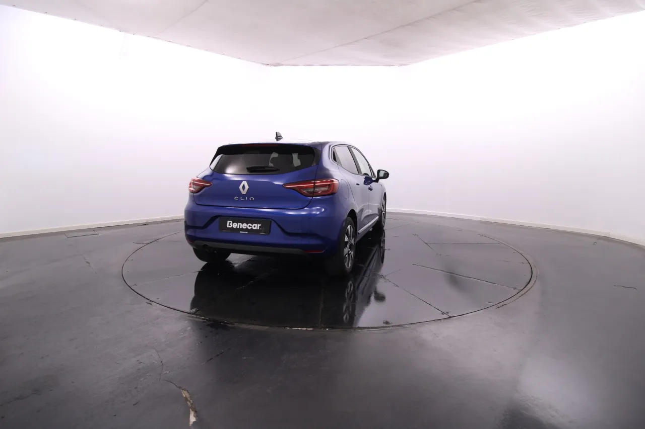 Renault Clio Gasolina 8 2023