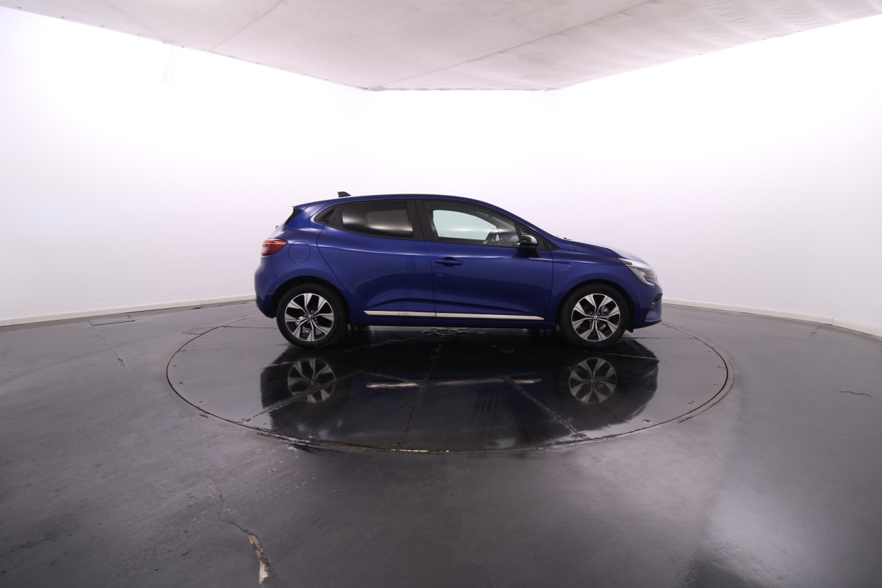 Renault Clio Gasoline 8 2023