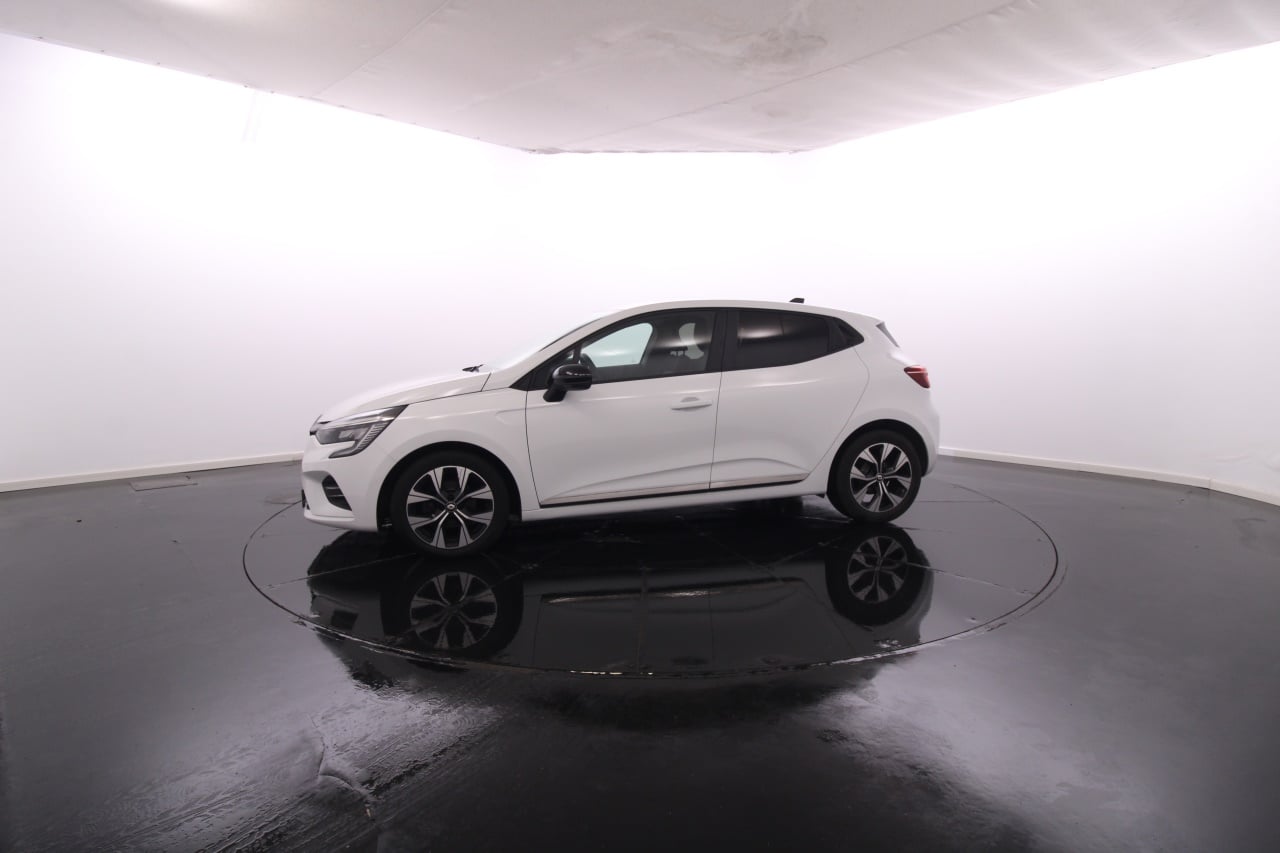 Renault Clio Gasoline 8 2023