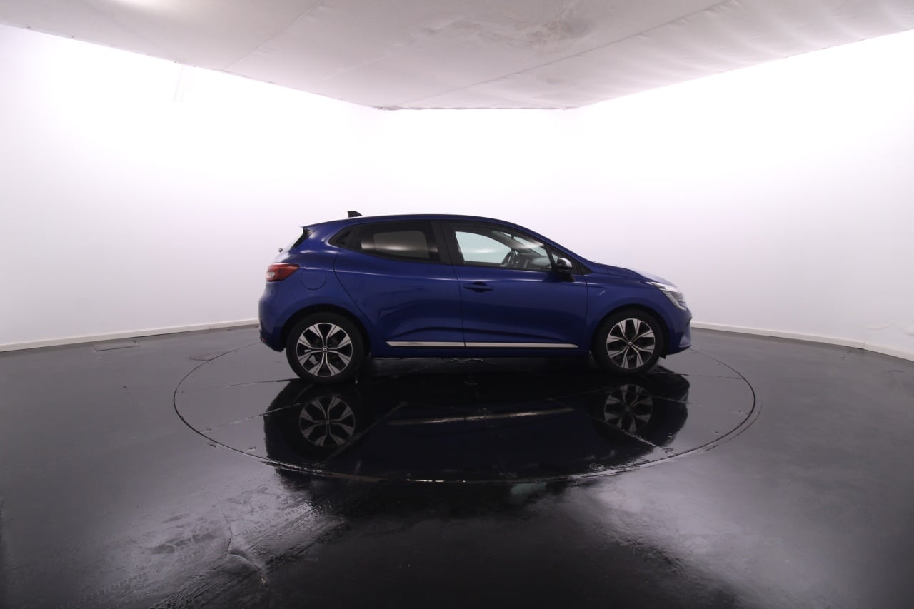 Renault Clio Gasoline 7 2023