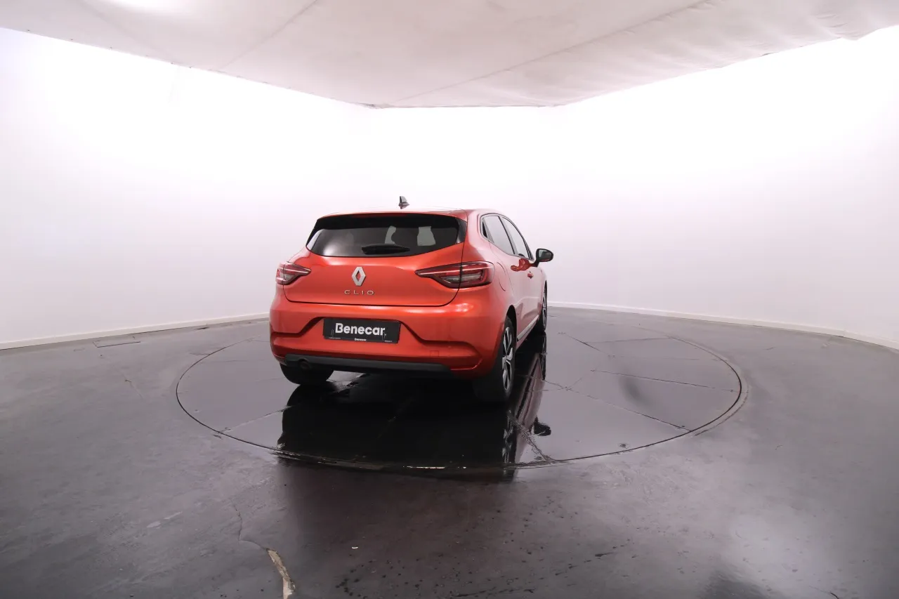 Renault Clio Gasoline 7 2023