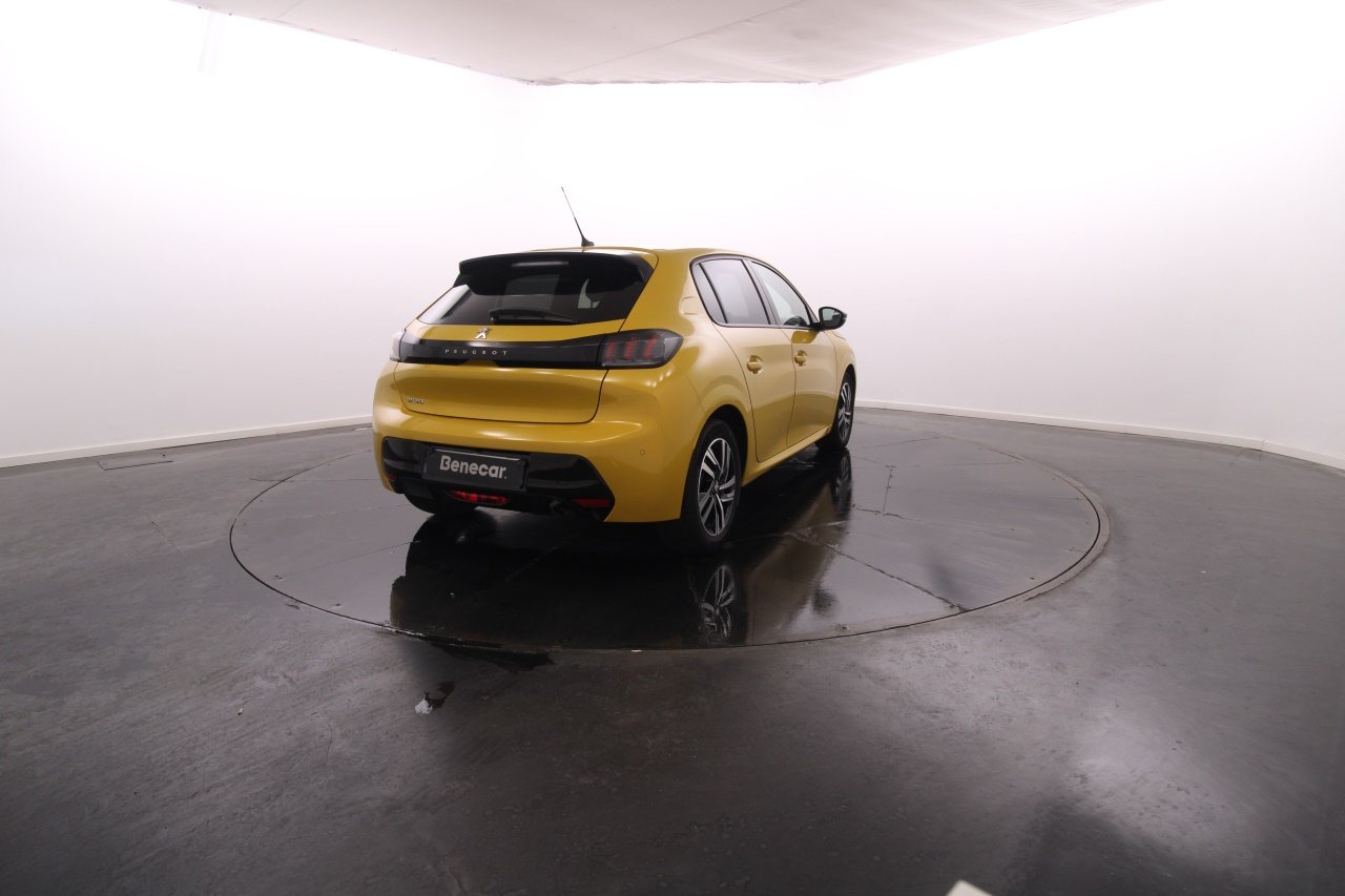 Peugeot 208 Gasoline 7 2022