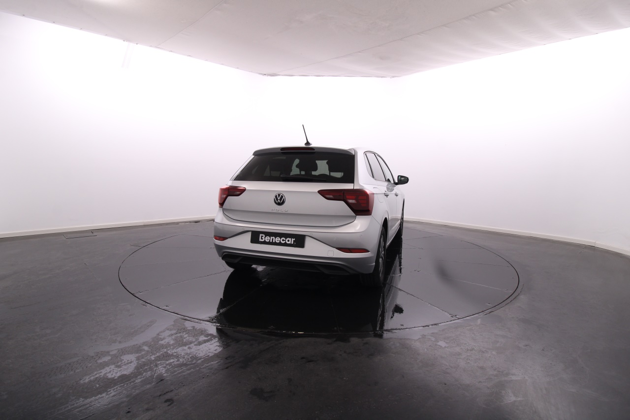Volkswagen Polo Gasolina 5 2024