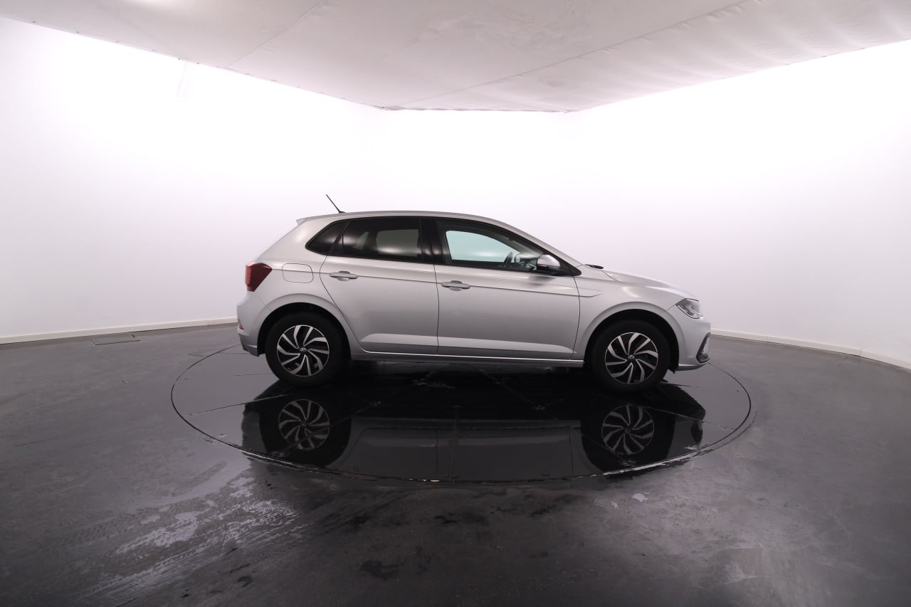 Volkswagen Polo Gasolina 5 2024