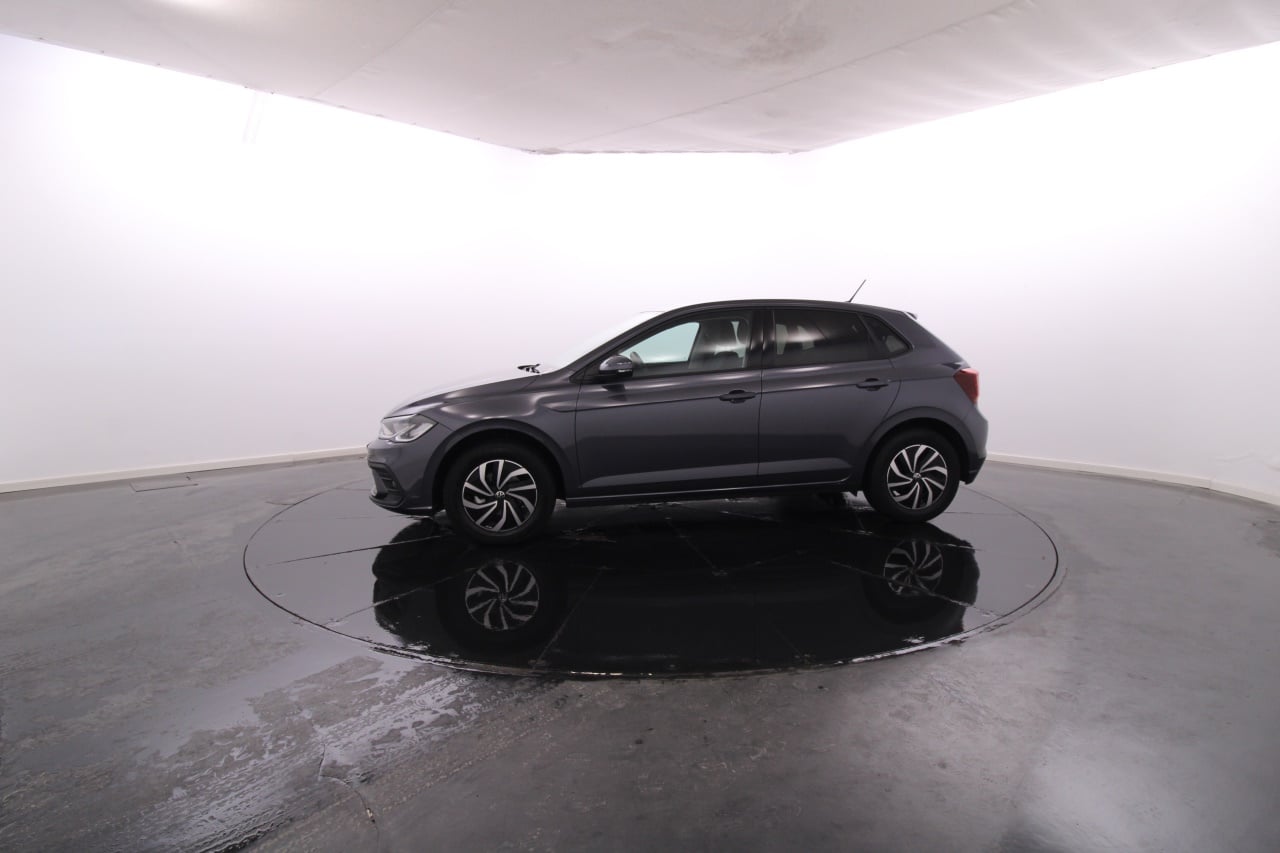 Volkswagen Polo Gasolina 5 2024