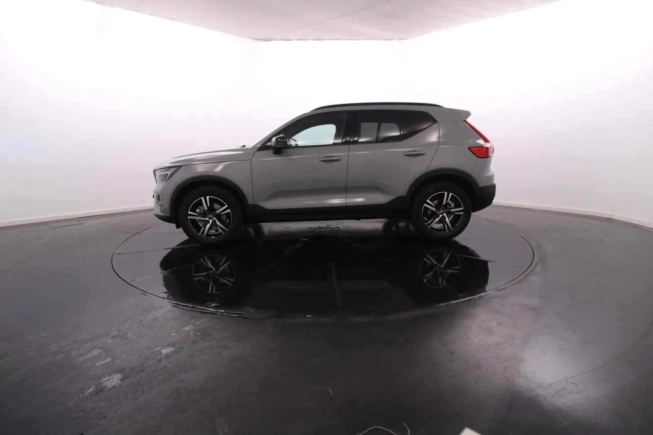 Volvo XC40 Híbrido Gasolina 9 2025