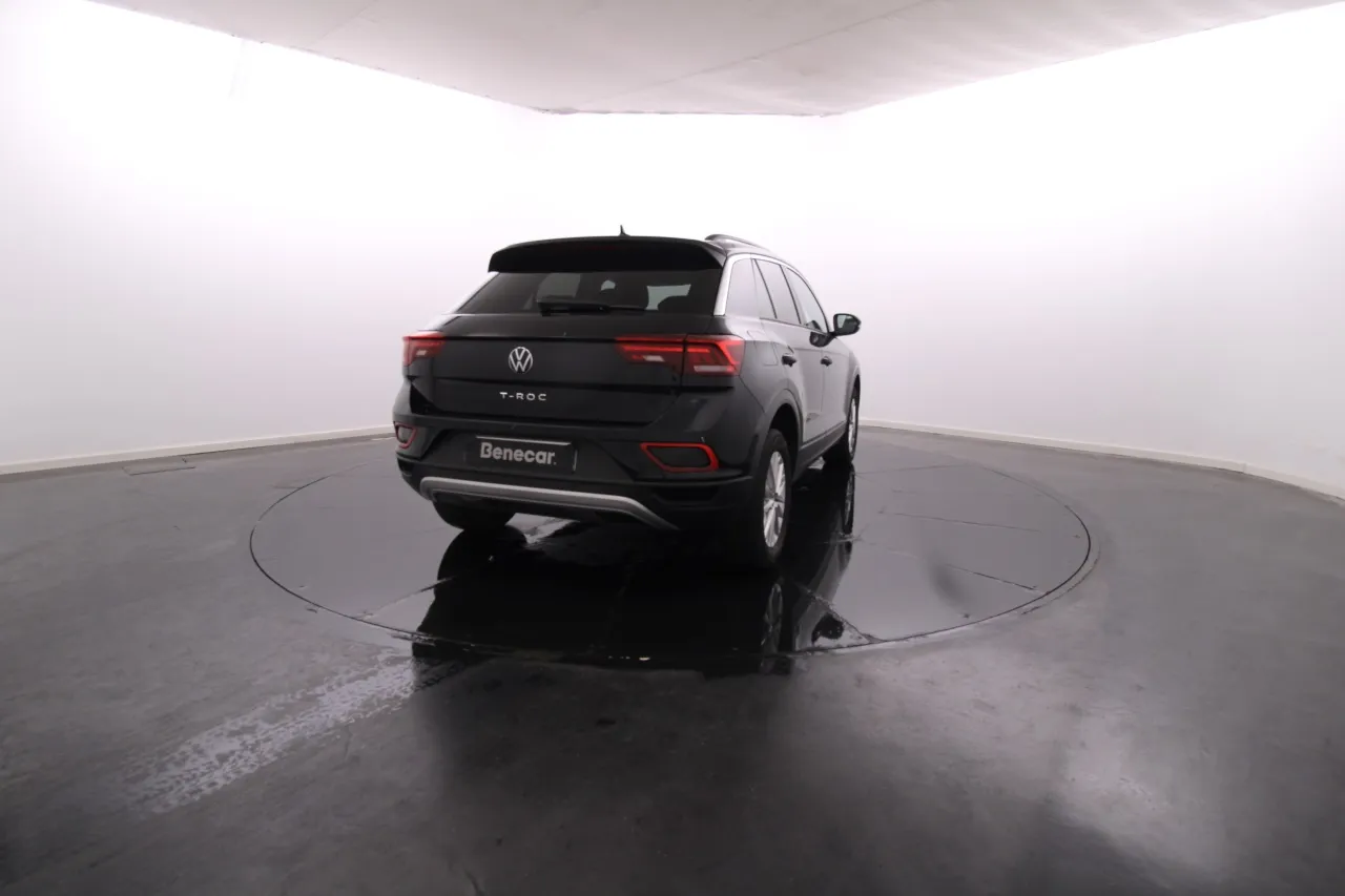 Volkswagen T-Roc Gasoline 5 2024