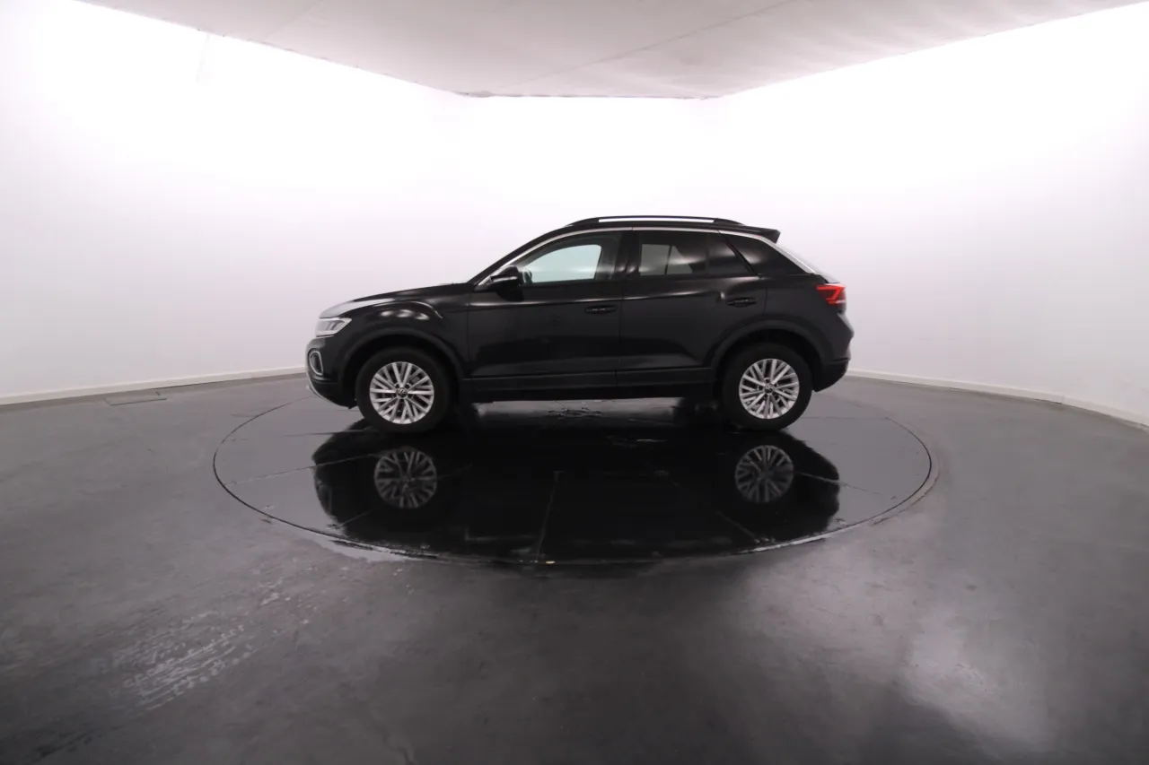 Volkswagen T-Roc Gasoline 5 2024