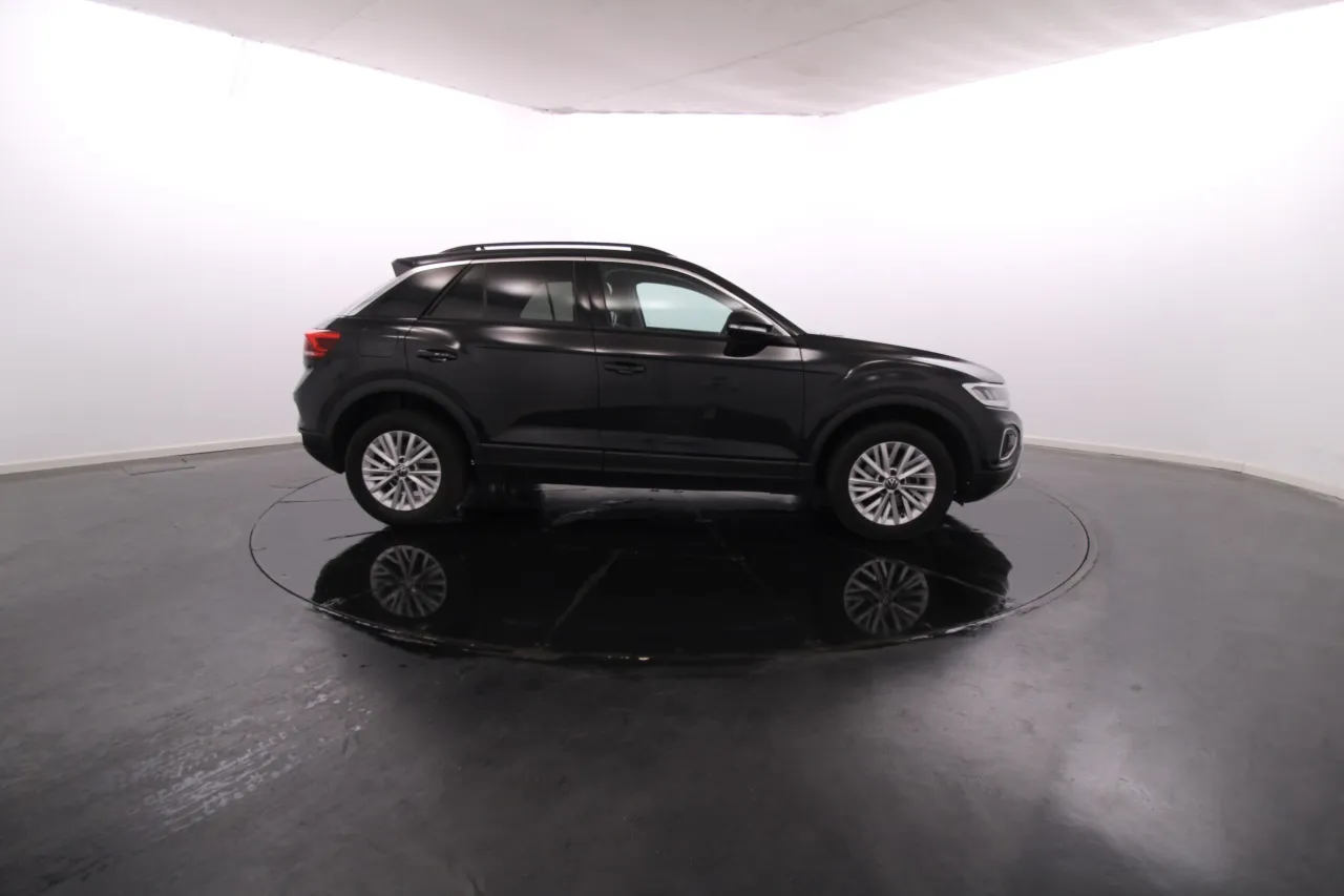 Volkswagen T-Roc Gasoline 5 2024