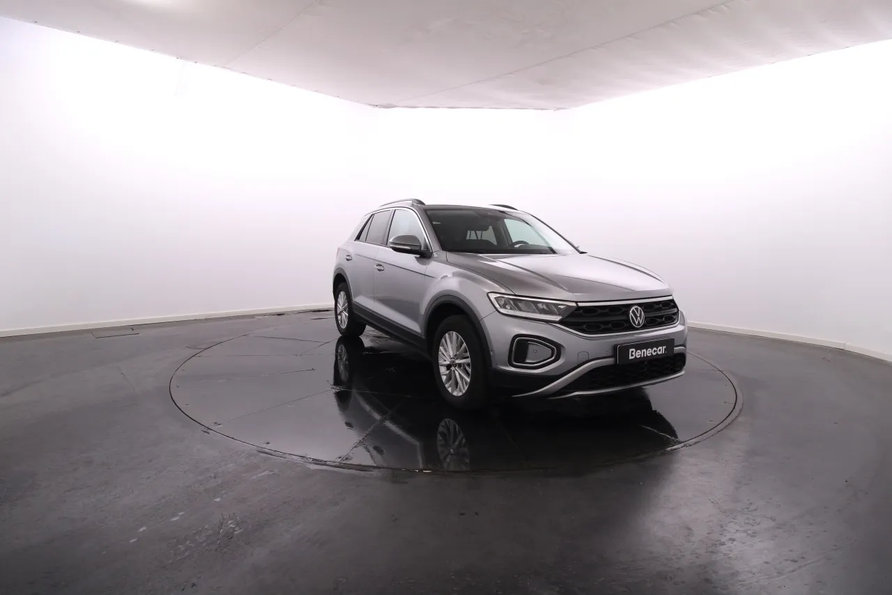 Volkswagen T-Roc Gasoline 5 2024