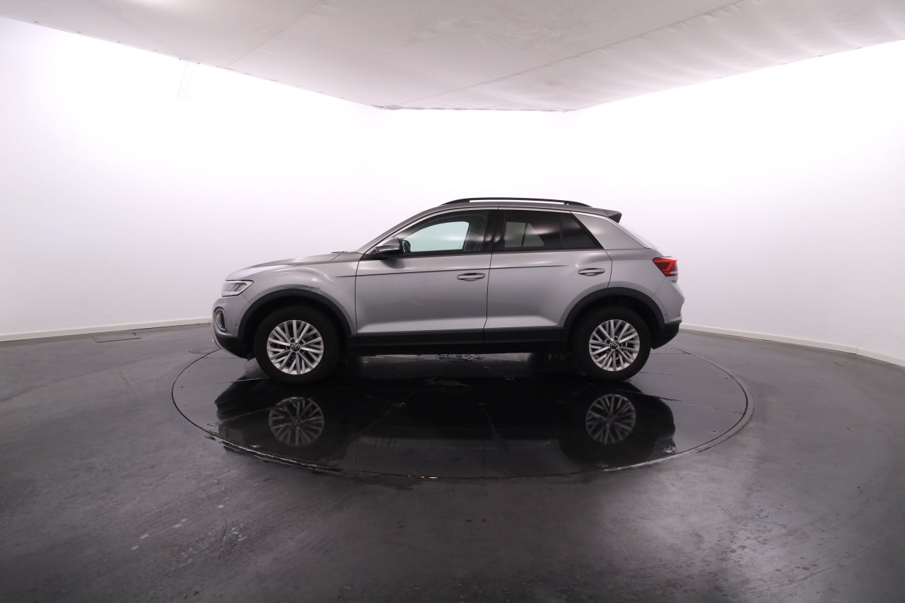 Volkswagen T-Roc Gasoline 5 2024