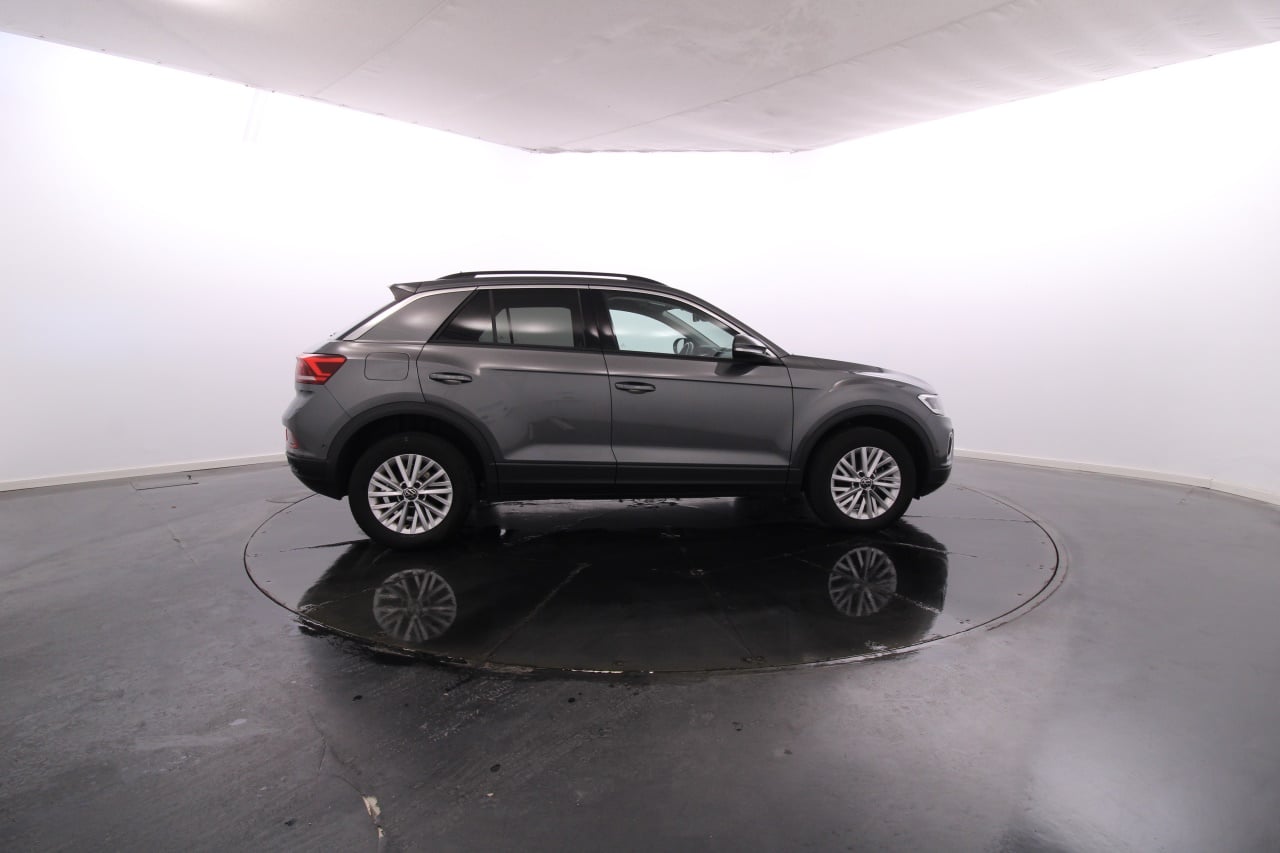 Volkswagen T-Roc Gasolina 6 2024