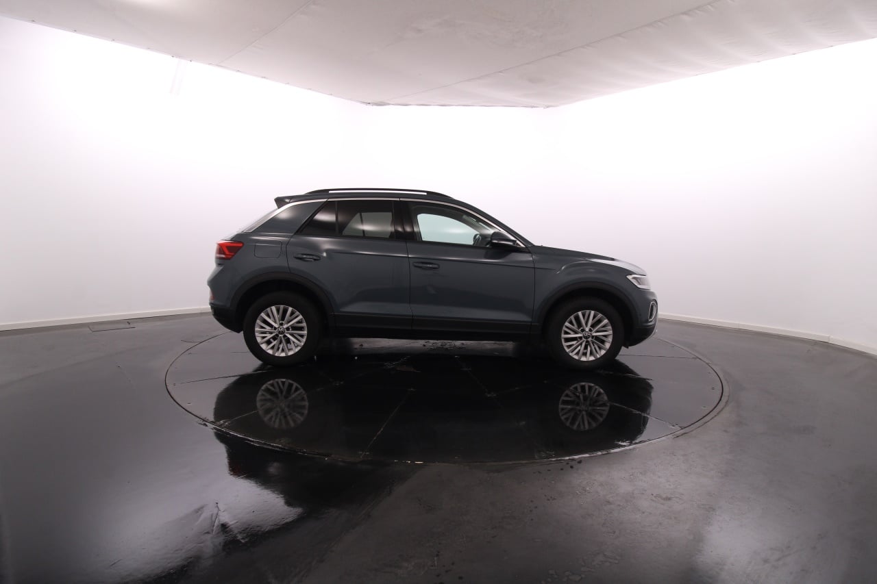 Volkswagen T-Roc Gasolina 6 2024