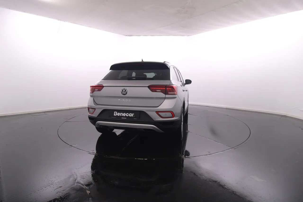 Volkswagen T-Roc Gasoline 5 2024