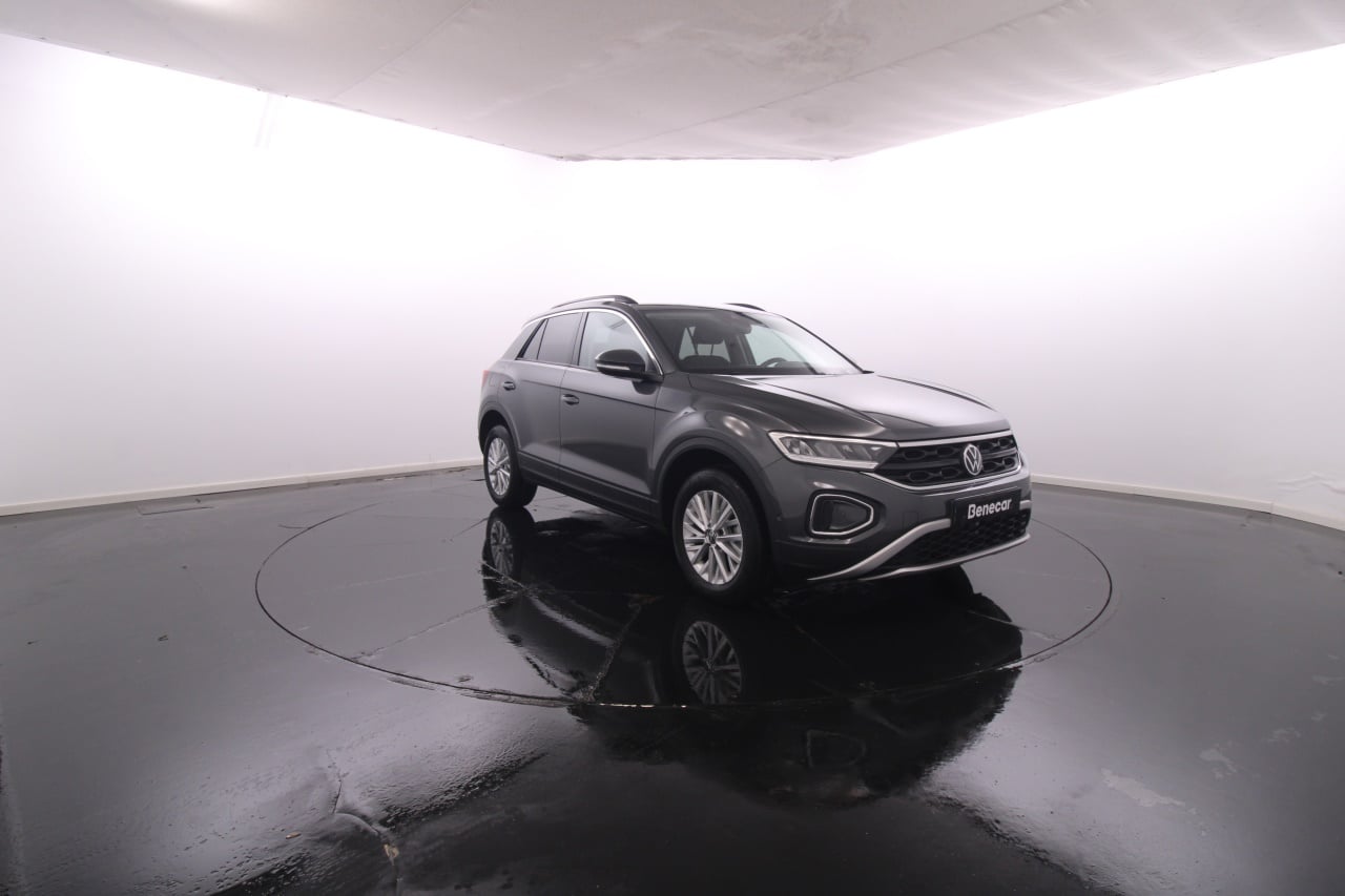 Volkswagen T-Roc Gasolina 5 2024