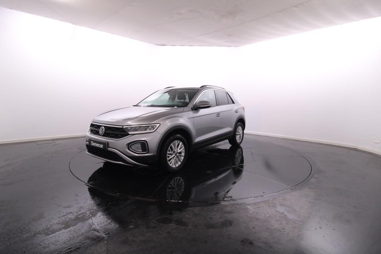 Volkswagen T-Roc Gasolina 6 2024
