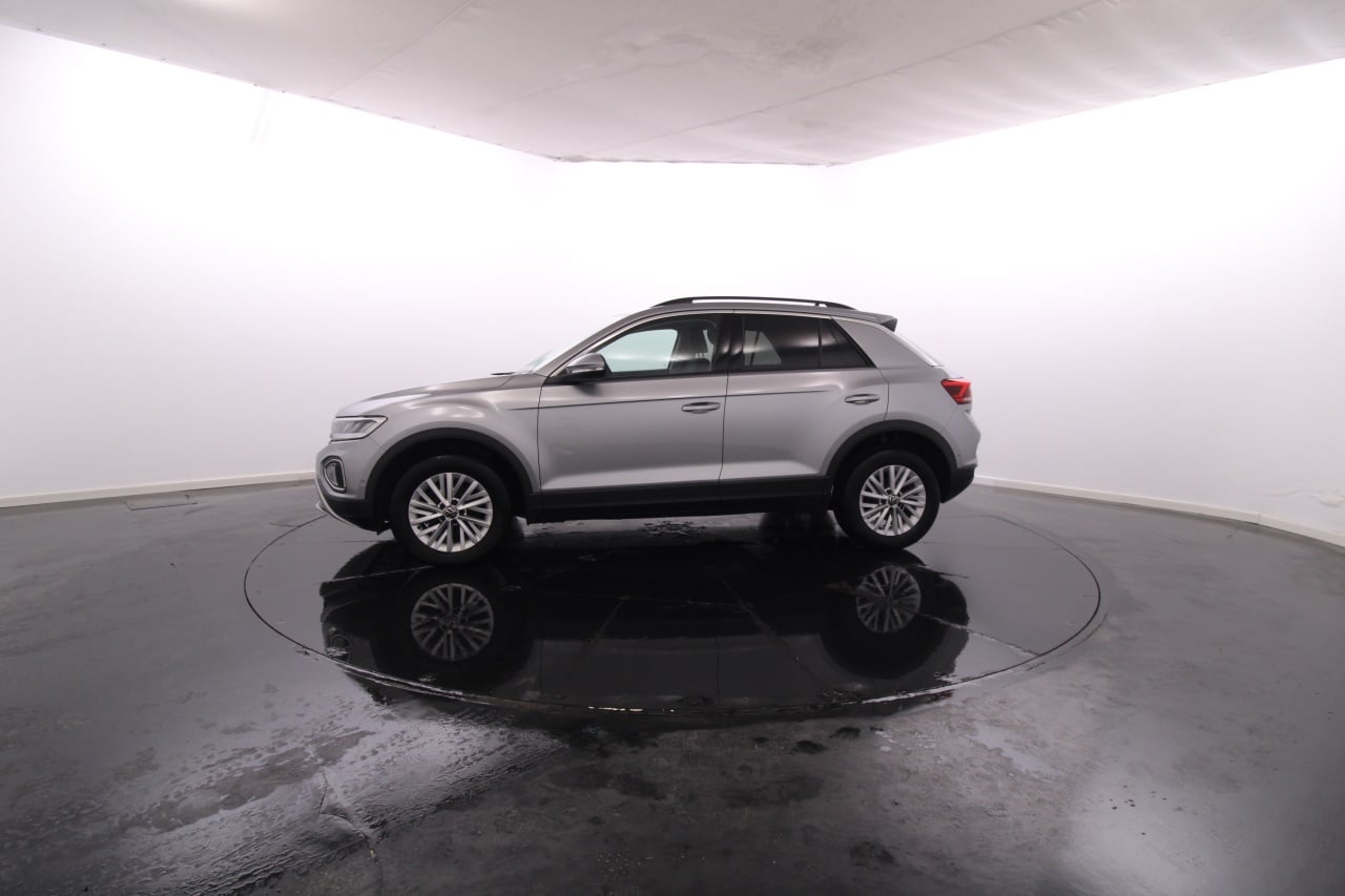 Volkswagen T-Roc Gasolina 6 2024