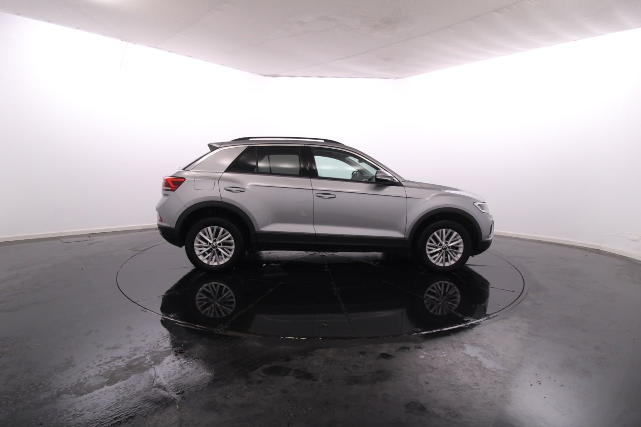 Volkswagen T-Roc Gasolina 6 2024