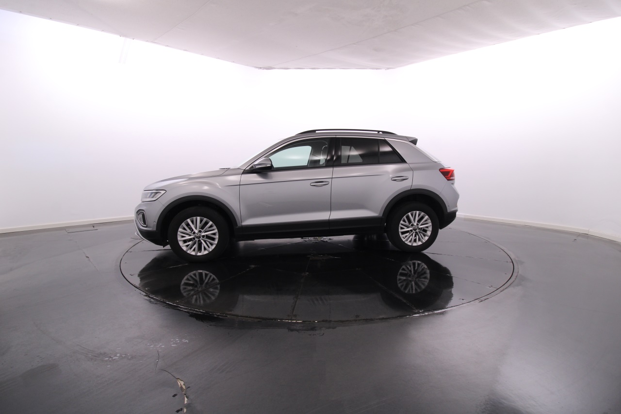 Volkswagen T-Roc Gasolina 6 2024