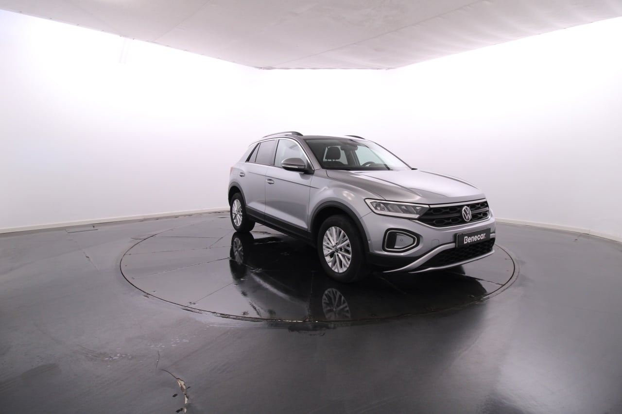 Volkswagen T-Roc Gasolina 6 2024