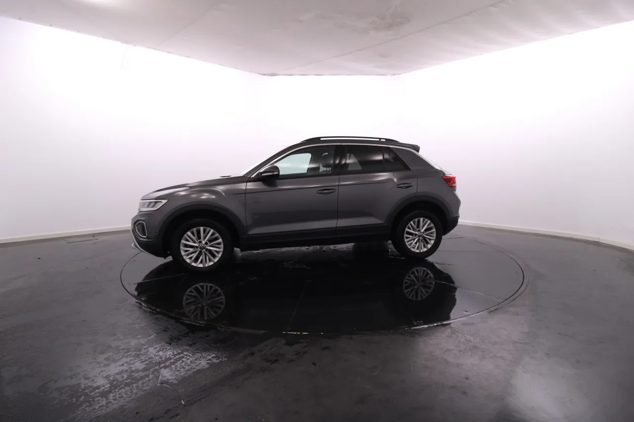 Volkswagen T-Roc Gasoline 5 2024
