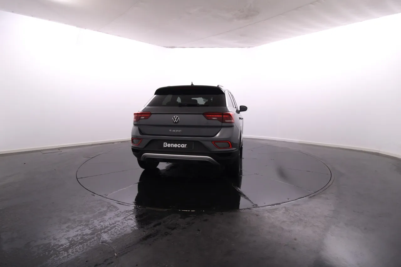 Volkswagen T-Roc Gasoline 5 2024