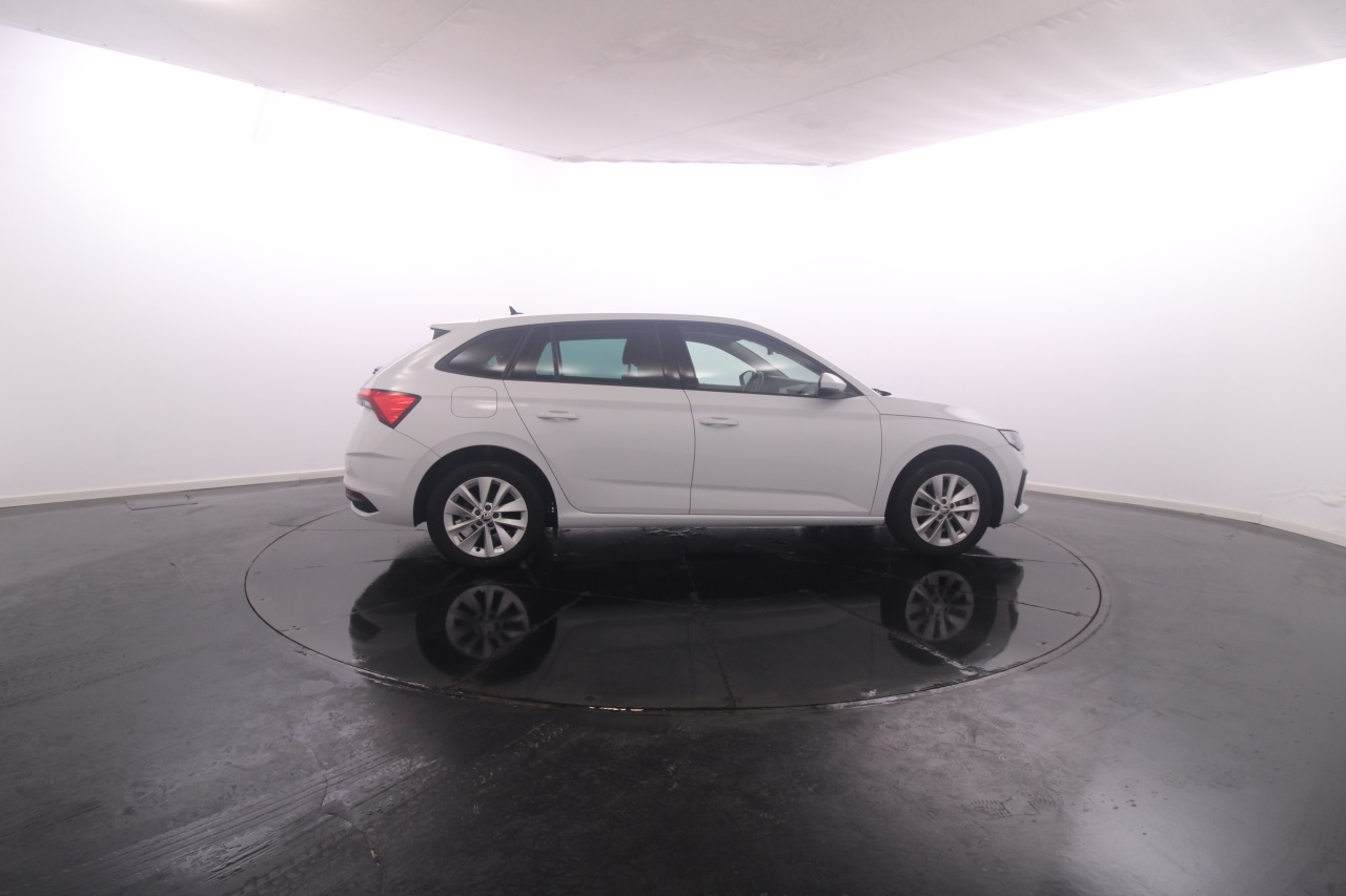 Skoda Scala Gasoline 5 2024