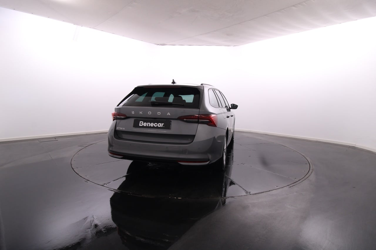 Skoda Octavia Break Diesel 12 2024