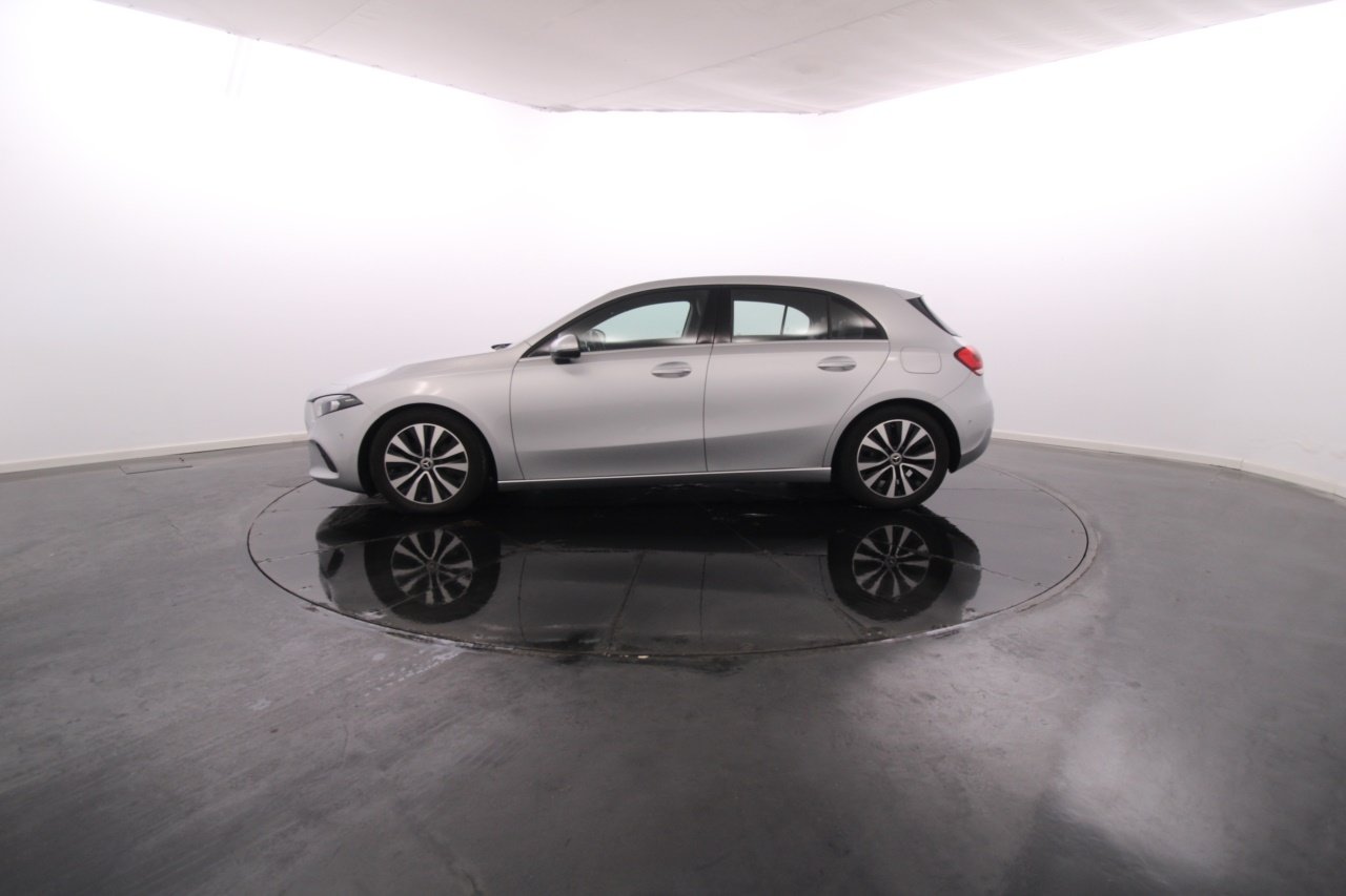 Mercedes-Benz Classe A - 160 Gasoline 4 2021