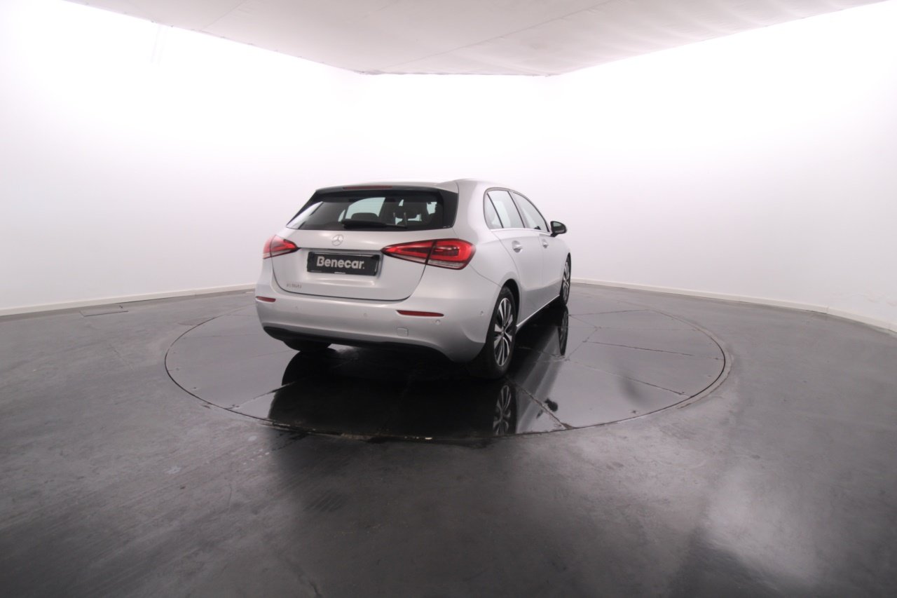 Mercedes-Benz Classe A - 160 Gasoline 4 2021