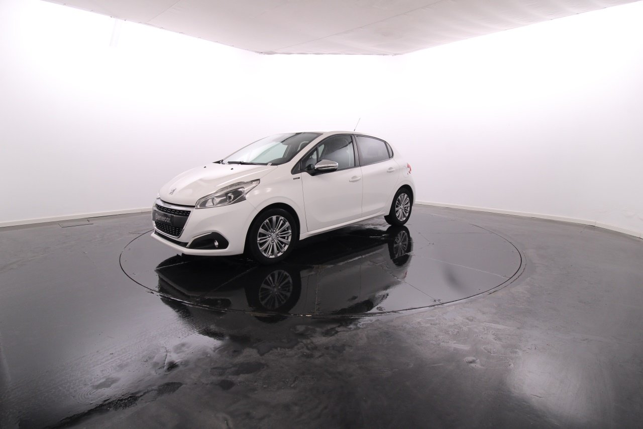 Peugeot 208 Gasolina 6 2019