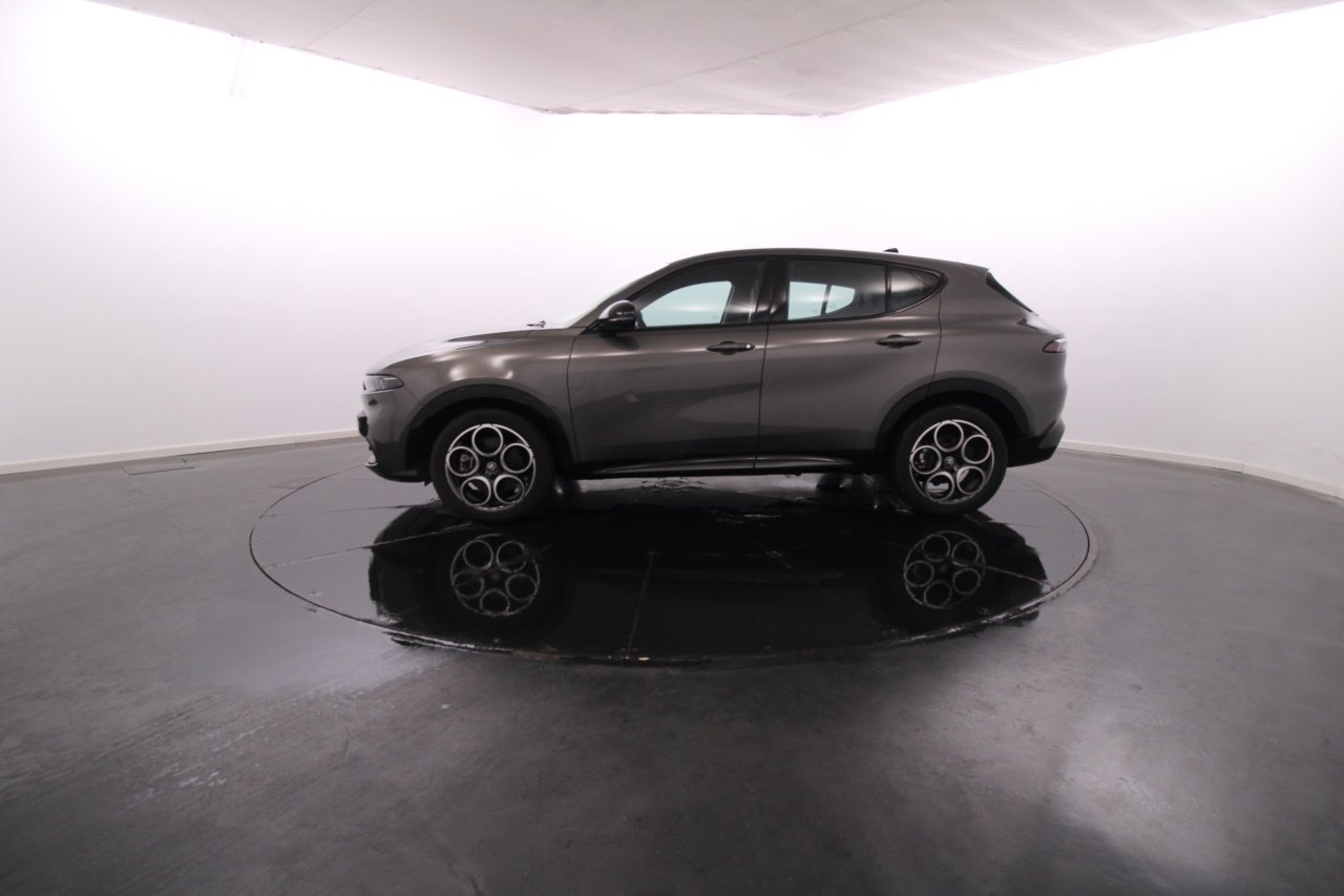 Alfa Romeo Tonale Híbrido Gasolina 2 2024