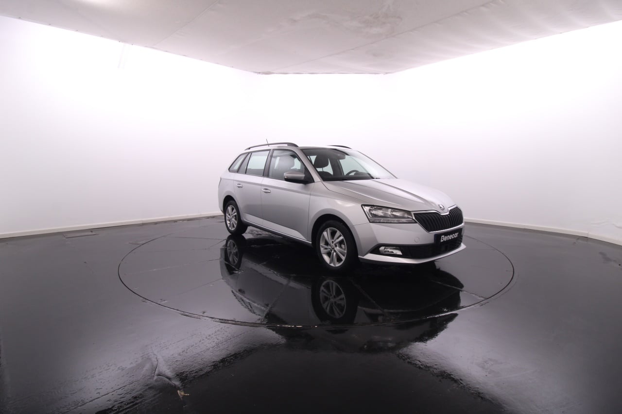 Skoda Fabia Break Gasoline 10 2022