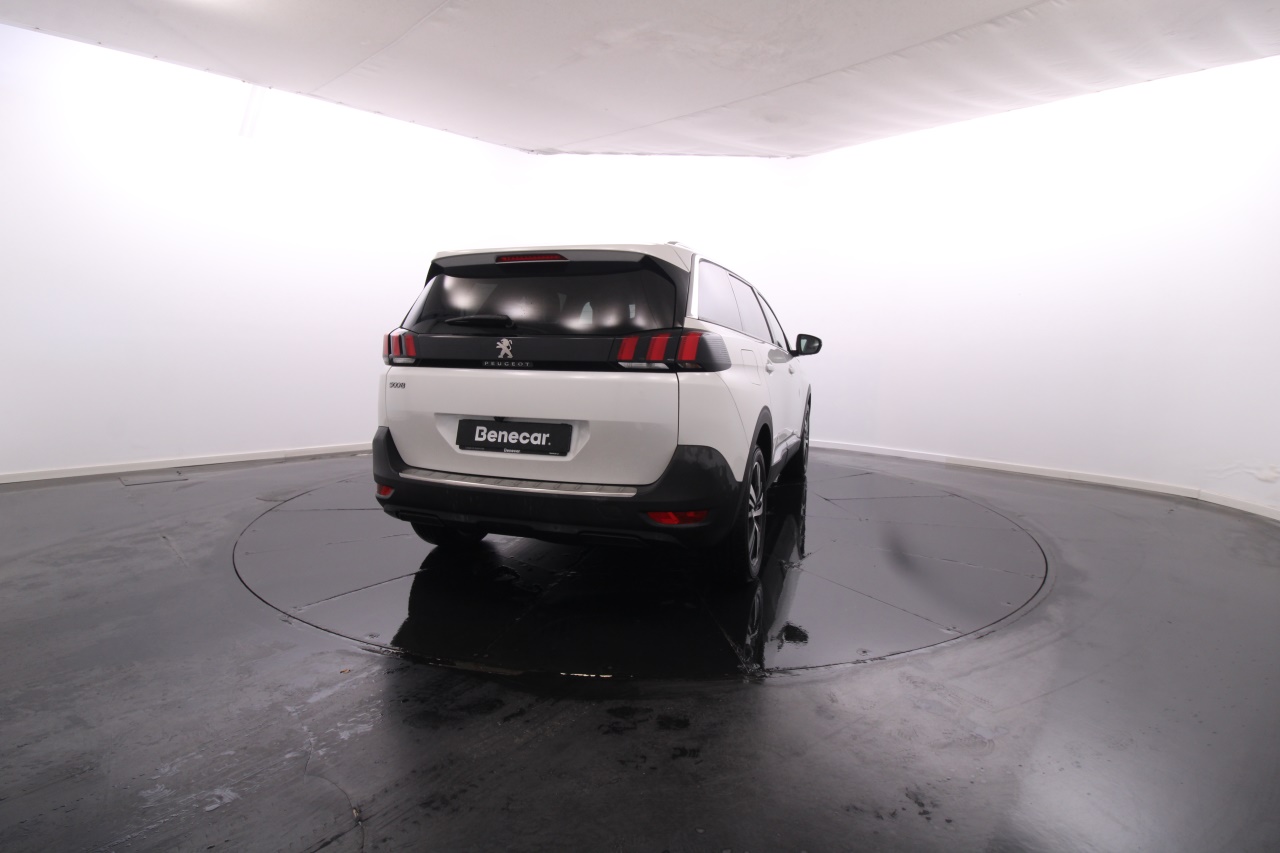 Peugeot 5008 Diesel 7 2020