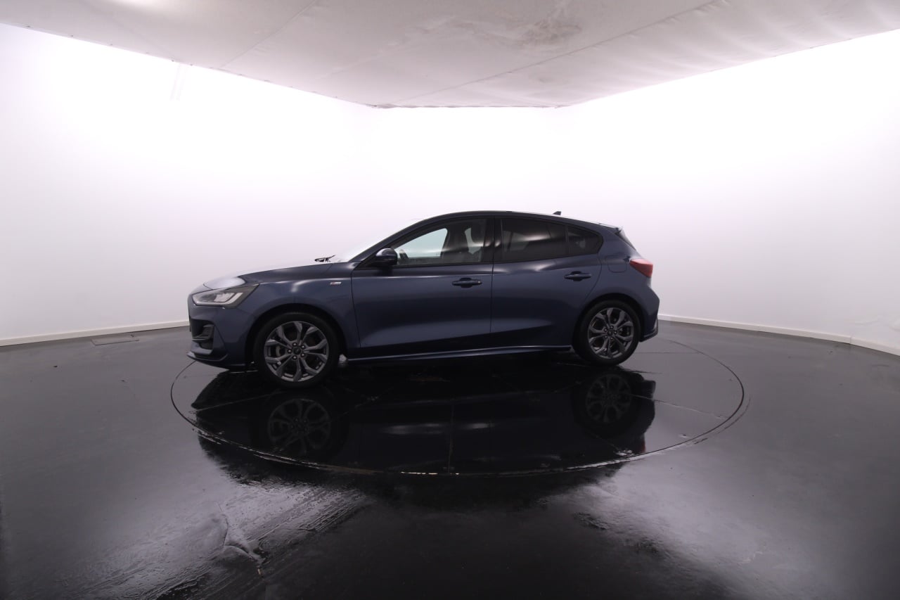 Ford Focus Híbrido Gasolina 1 2023