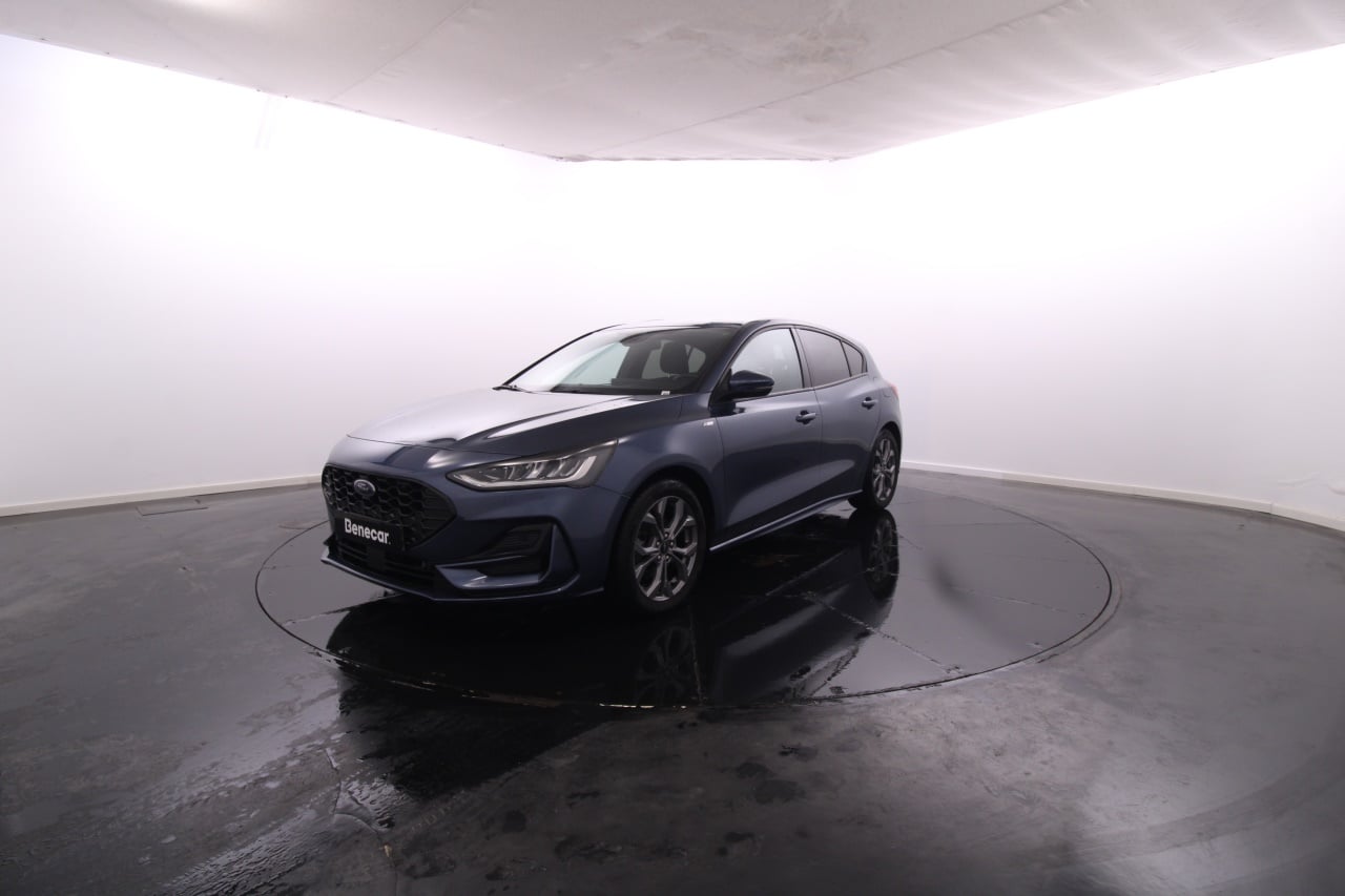 Ford Focus Gasoline Hybrid 1 2023