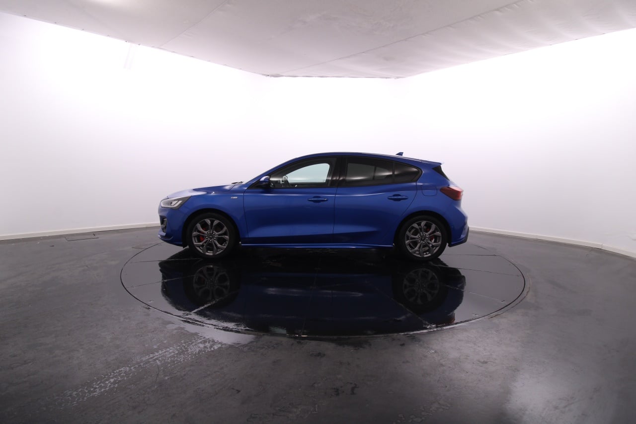 Ford Focus Gasoline Hybrid 10 2022