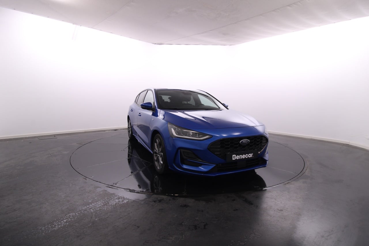 Ford Focus Gasoline Hybrid 10 2022